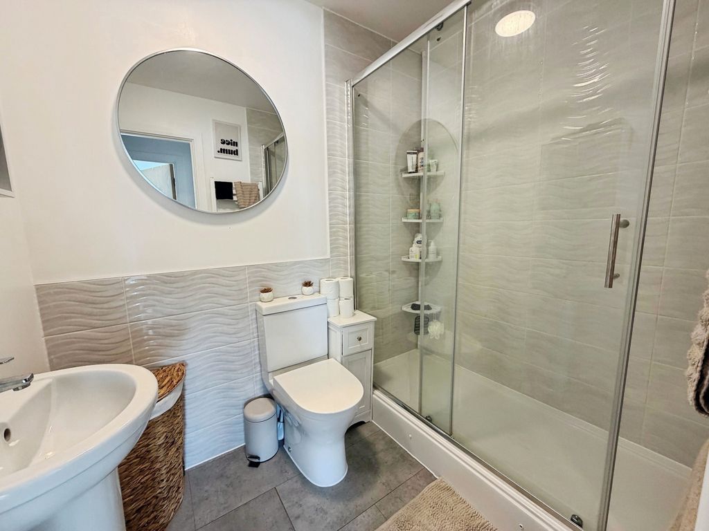 Additional image 6 of 1 bed flat for saleManvers House, Trowbridge BA14