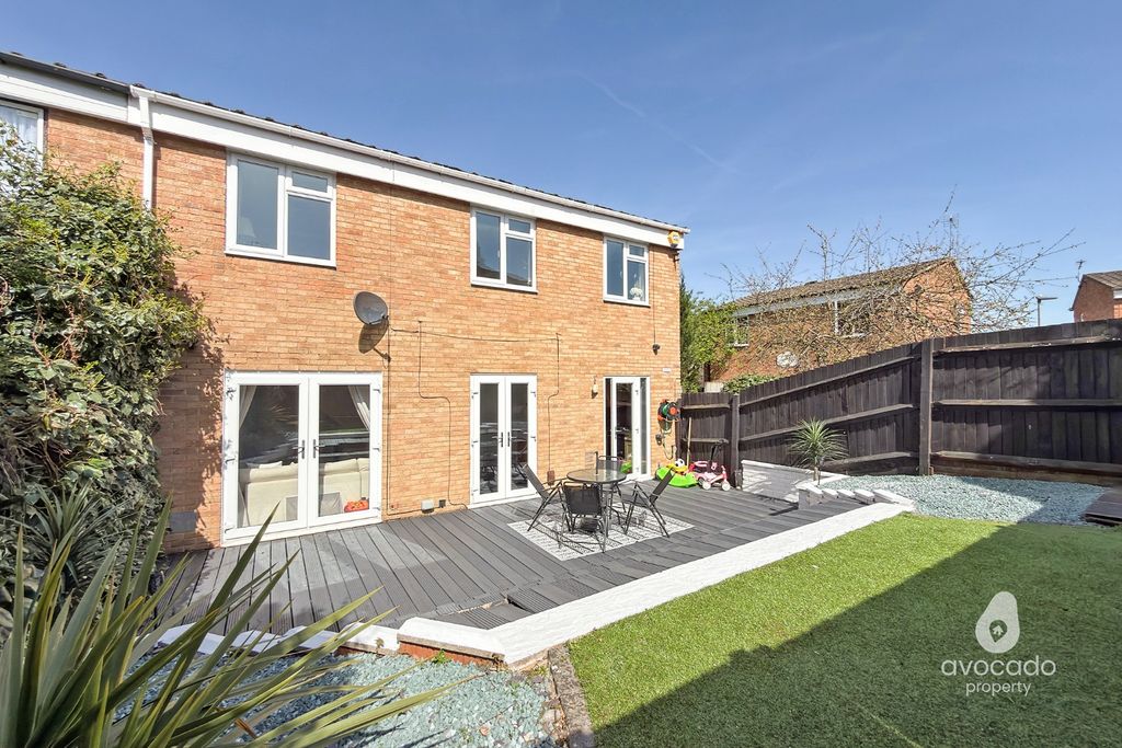 Additional image 12 of 3 bed end terrace house for saleLydney, Bracknell RG12