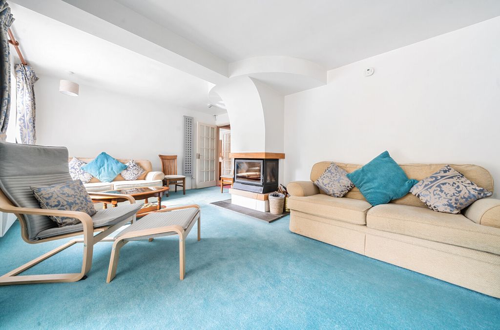 Additional image 7 of 6 bed detached house for saleLyndhurst Road, Landford, Salisbury SP5