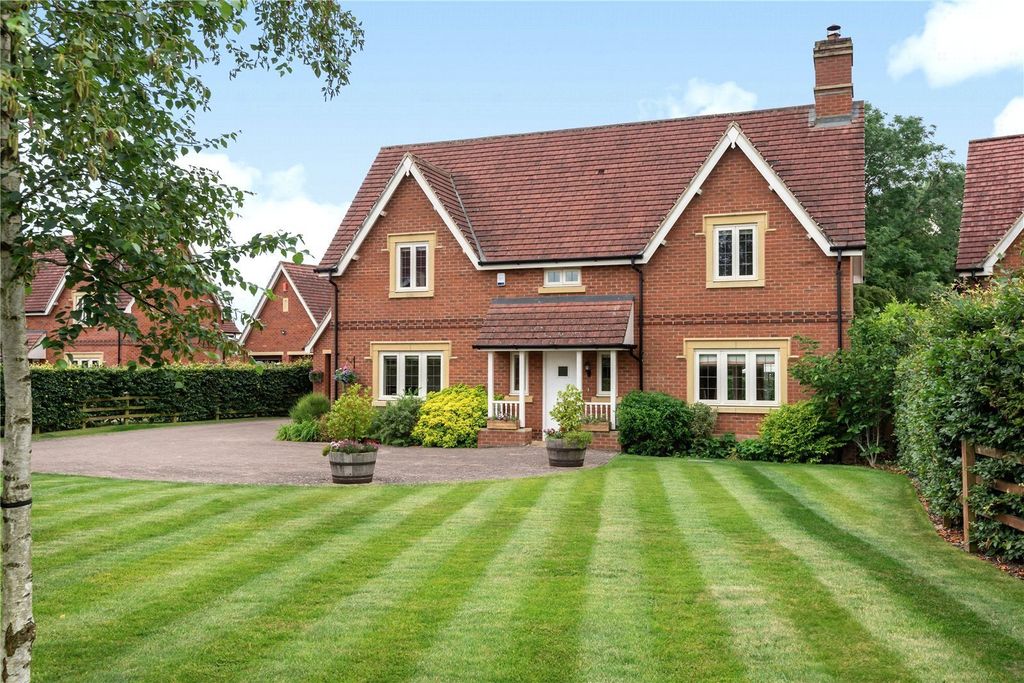Additional image 4 of 4 bed detached house for saleWoodlands Close, Christian Malford, Chippenham SN15