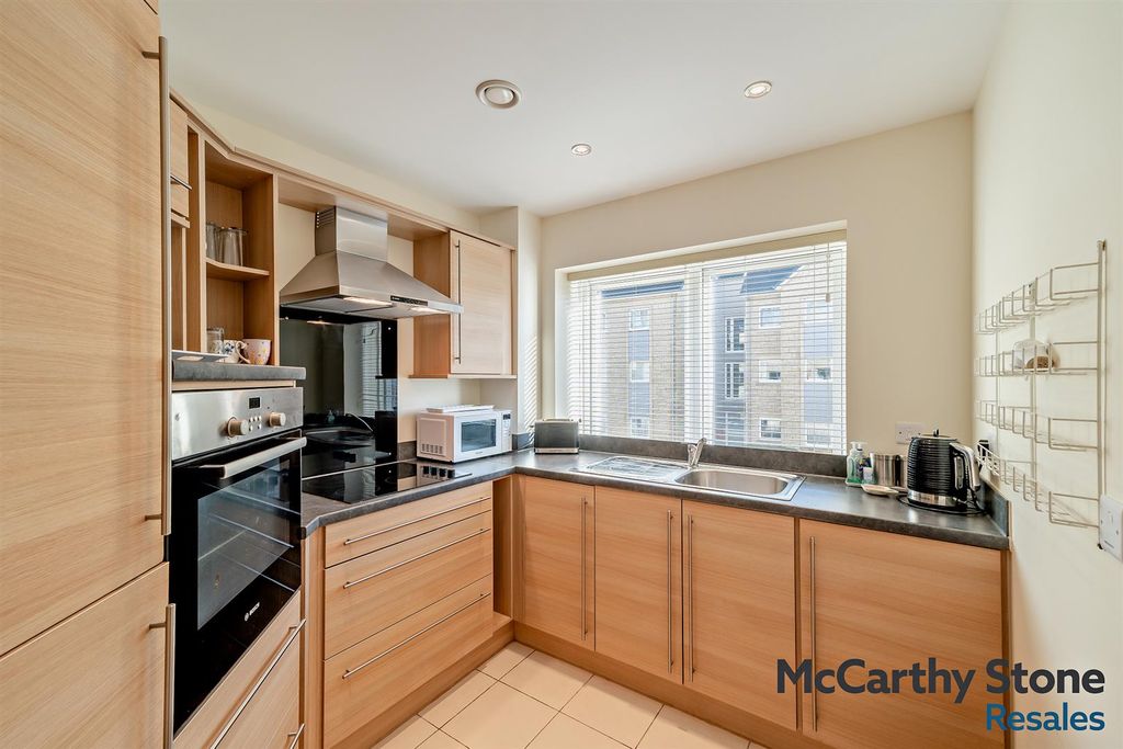 Additional image 5 of 1 bed flat for saleBowles Court, Westmead Lane, Chippenham, Wiltshire SN15