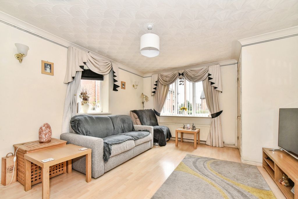 Additional image 3 of 3 bed end terrace house for saleFyne Close - Sparcells, Swindon SN5