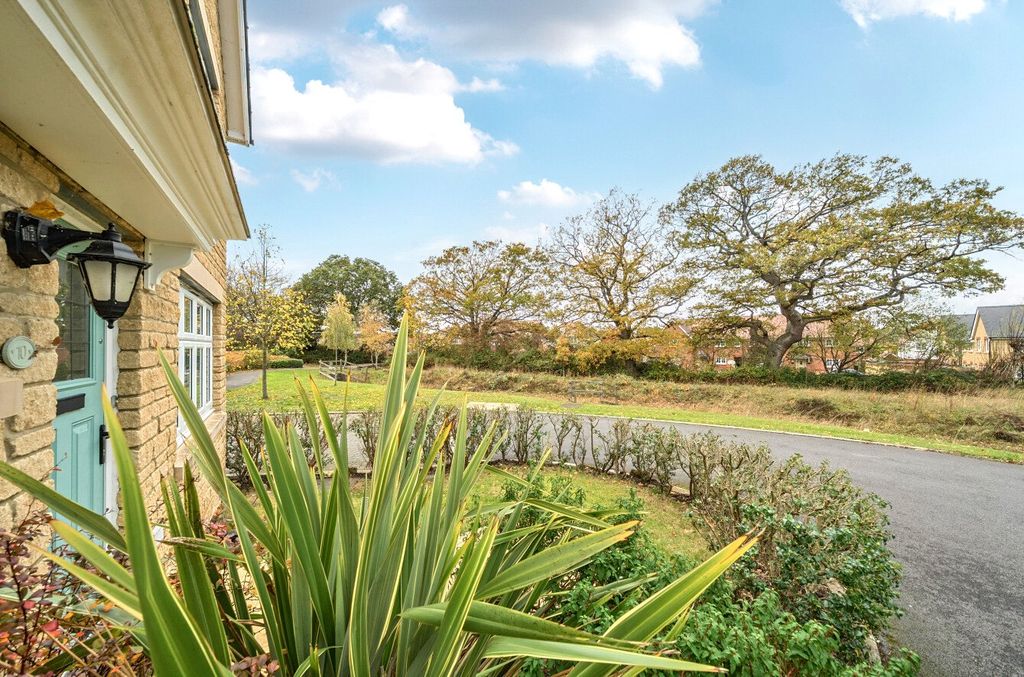 Additional image 11 of 3 bed detached house for saleAshcombe Close, Coate, Swindon SN3