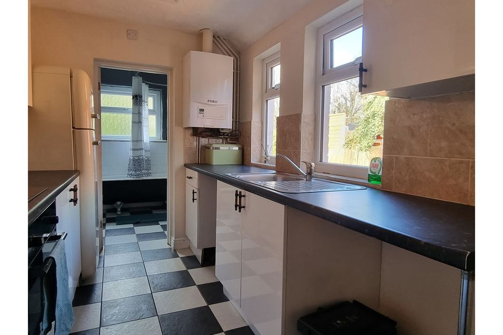 Additional image 7 of 3 bed end terrace house for saleKingsdown Road, Swindon SN2