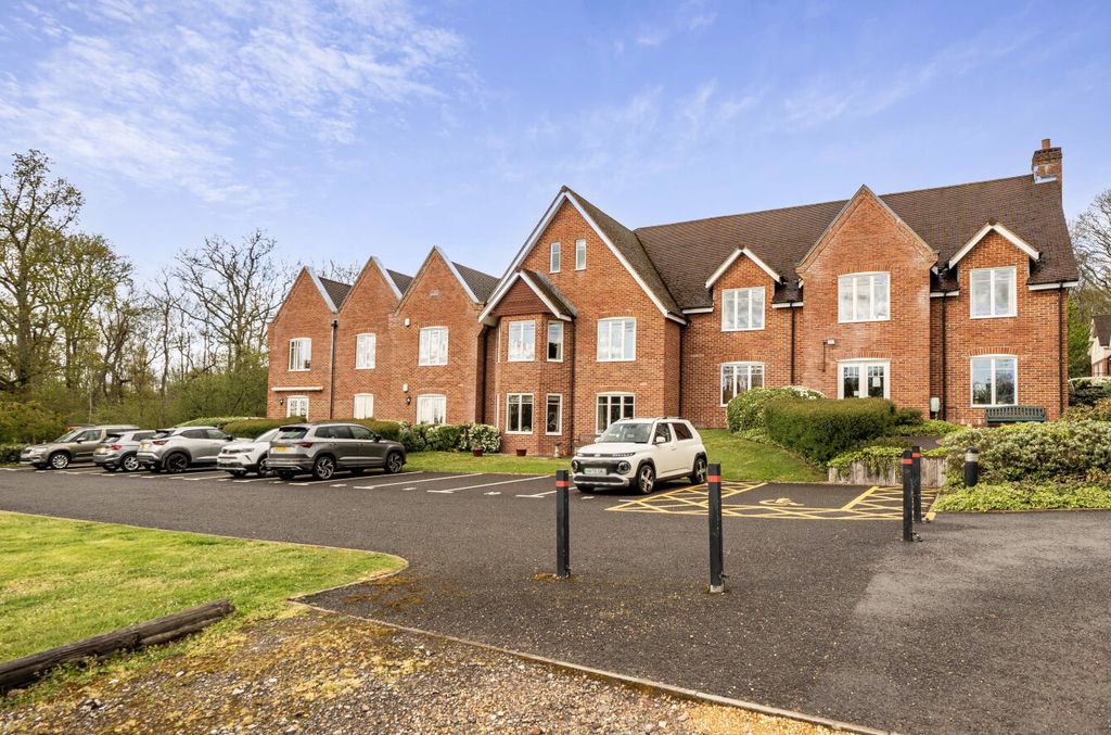 Additional image 18 of 2 bed flat for saleSalisbury Road, Sherfield English, Romsey, Hampshire SO51