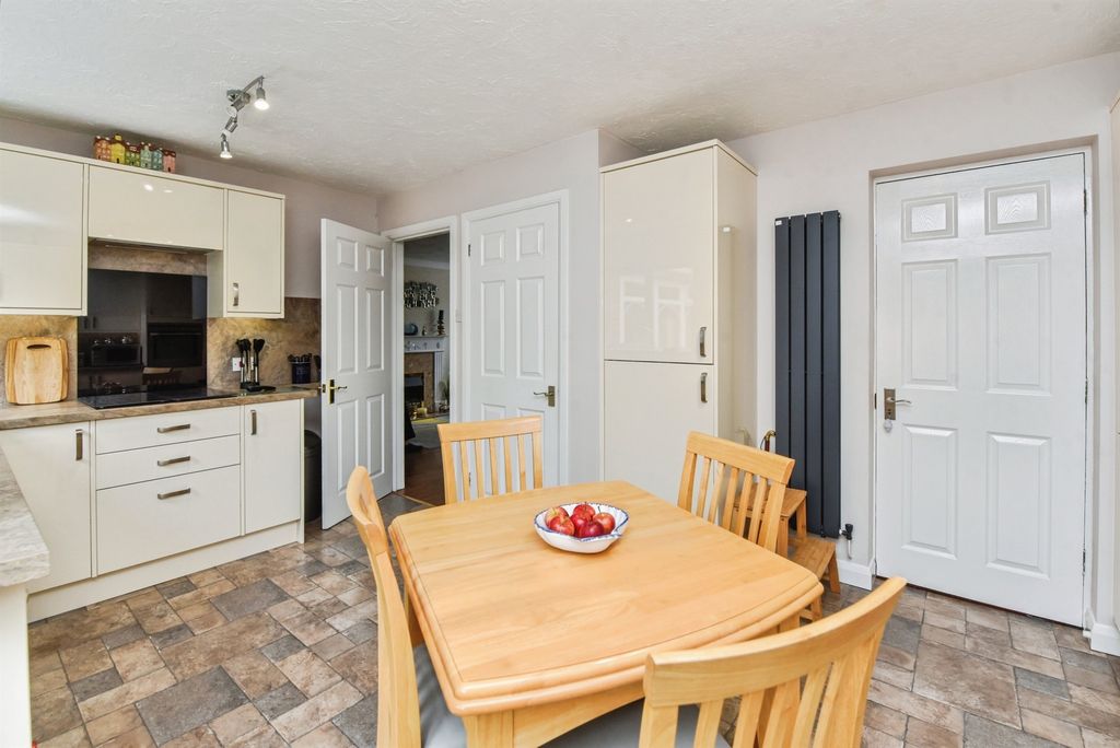 Additional image 10 of 4 bed detached house for saleOak Road, Chippenham SN14