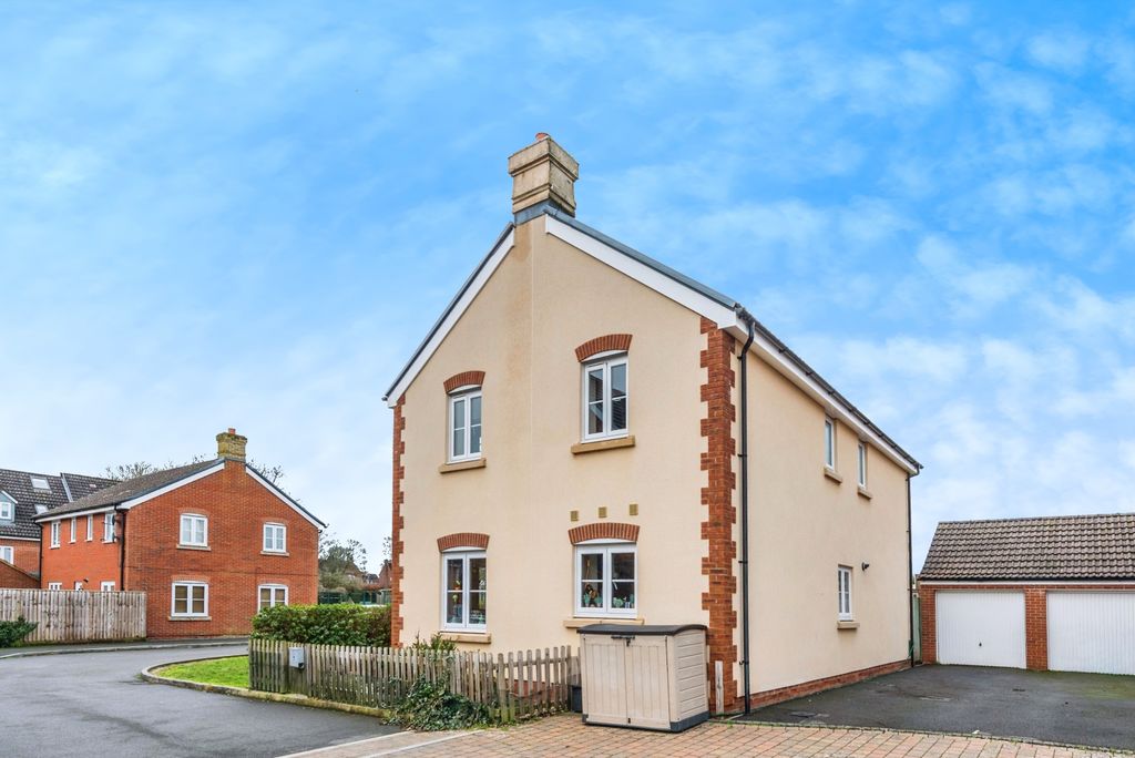 Additional image 2 of 4 bed detached house for saleSt. Josephs Way - Lyneham, Chippenham SN15