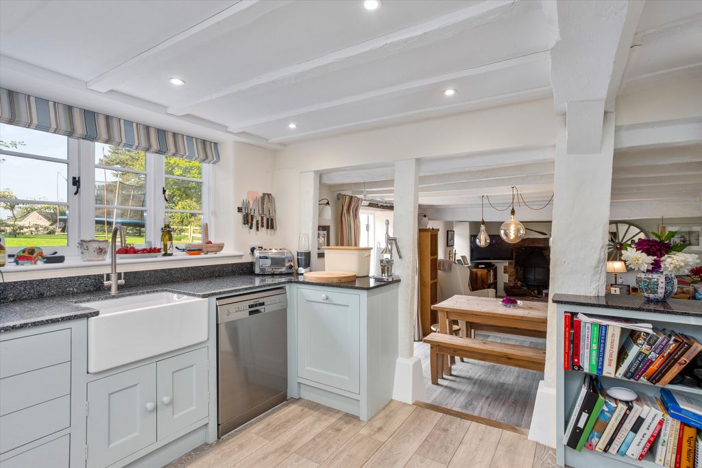 Additional image 6 of 3 bed end terrace house for saleHigh Street, Little Bedwyn, Marlborough, Wiltshire SN8