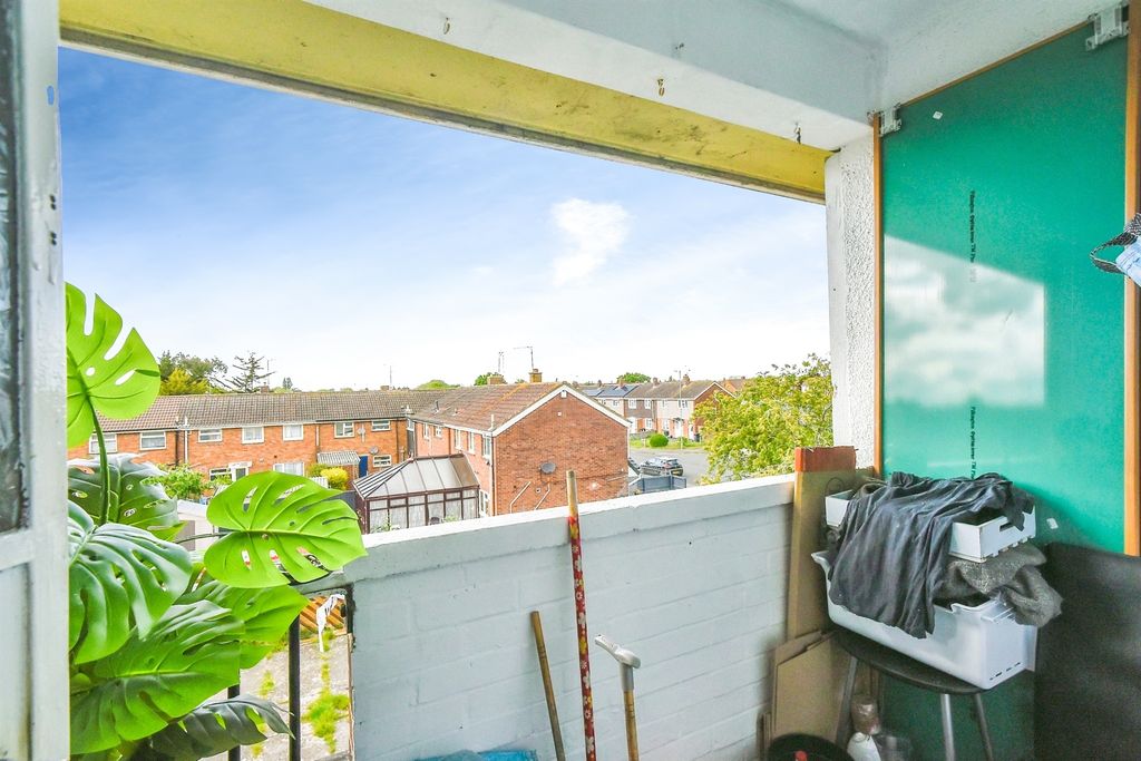 Additional image 10 of 2 bed flat for saleSomerville Road, Swindon SN3