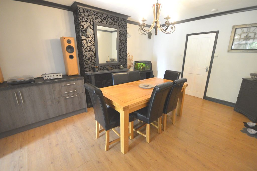 Additional image 15 of 3 bed semi-detached house for saleFairfield Road, Salisbury SP1