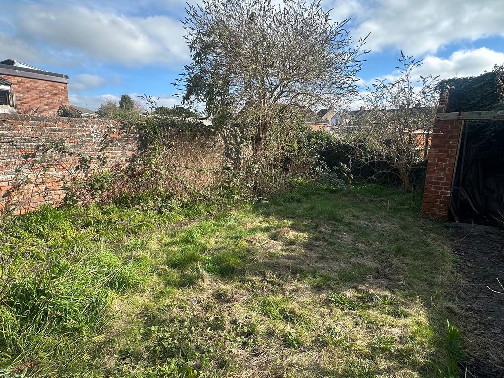 Additional image 7 of 3 bed semi-detached house for saleEastbourne Road, Trowbridge BA14