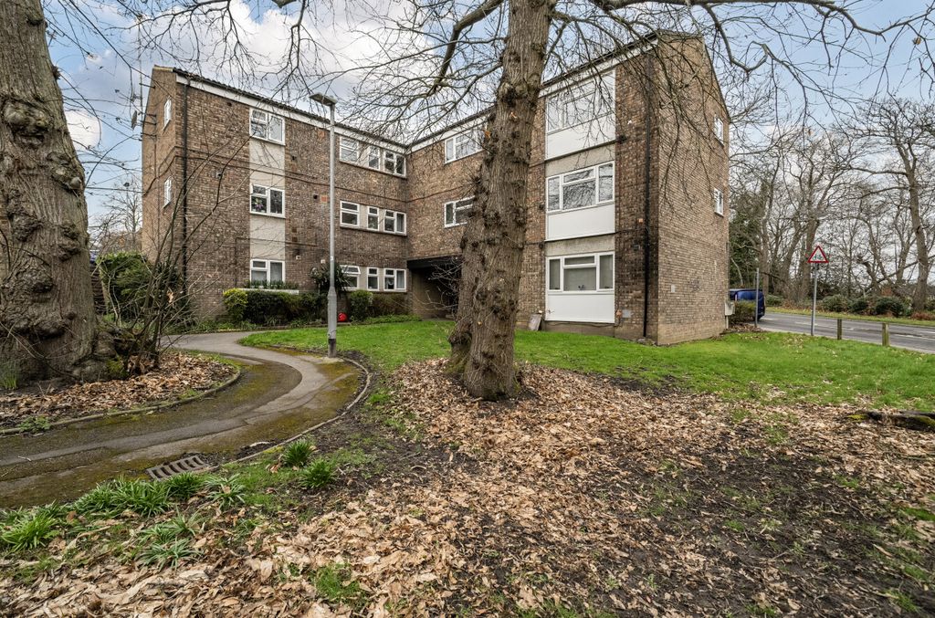 Additional image 14 of 2 bed flat for saleEarlswood, Bracknell RG12