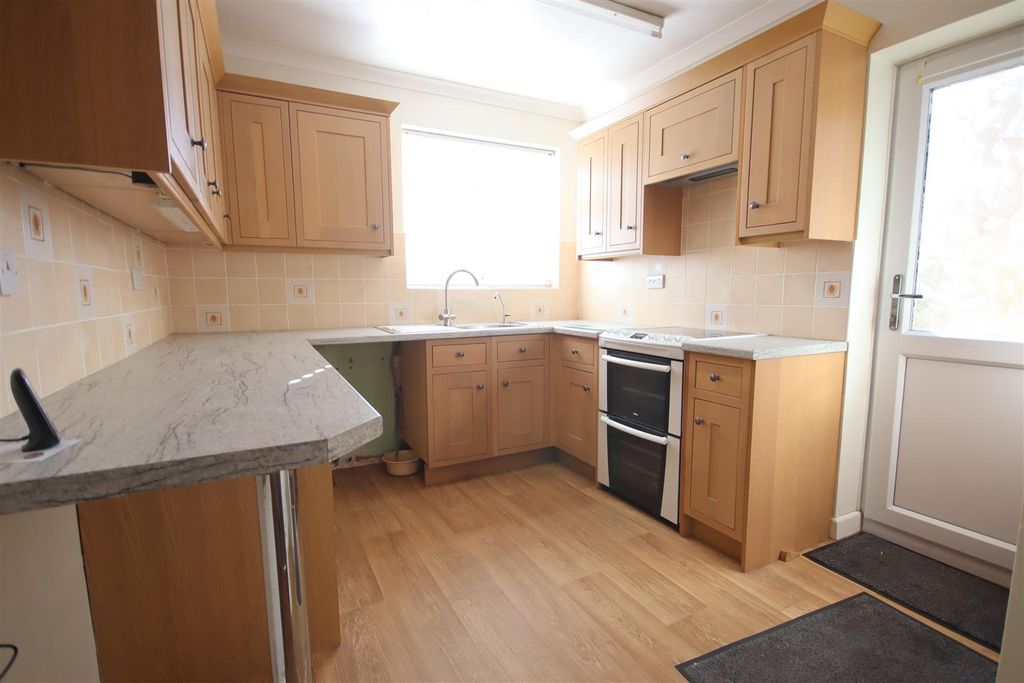 Additional image 6 of 2 bed detached bungalow for saleMontague Close, Chippenham SN15