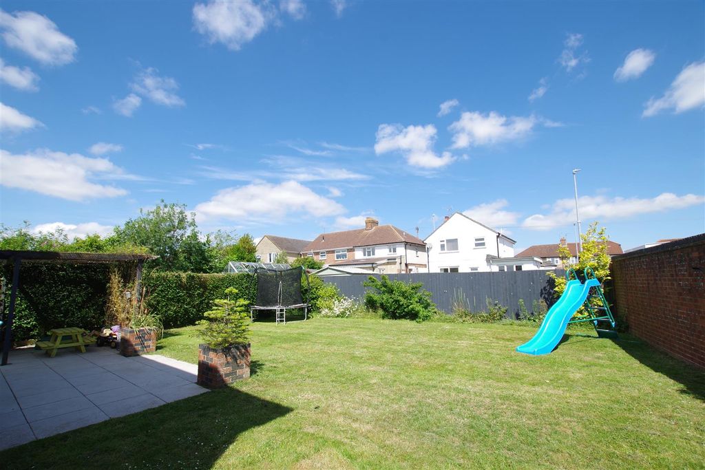 Additional image 2 of 4 bed detached house for saleNythe Road, Coleview, Swindon SN3