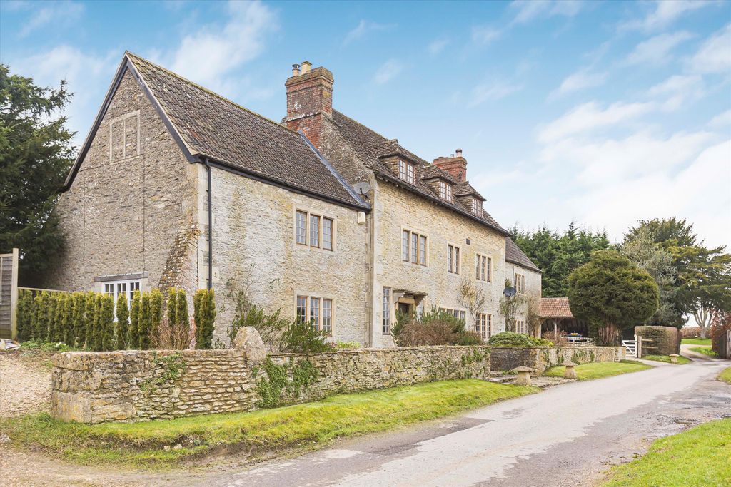 7 bed detached house for saleDraycot Cerne, Chippenham, Wiltshire SN15