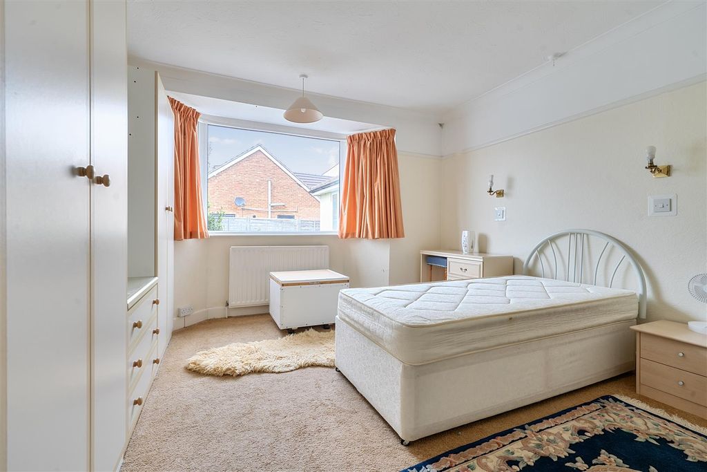Additional image 5 of 4 bed detached bungalow for saleGreen Lane, Trowbridge BA14
