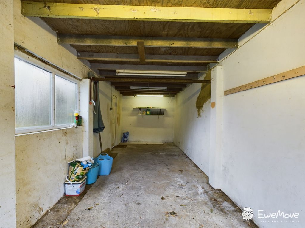 Additional image 12 of 3 bed bungalow for sale8 Moot Gardens, Downton, Salisbury SP5