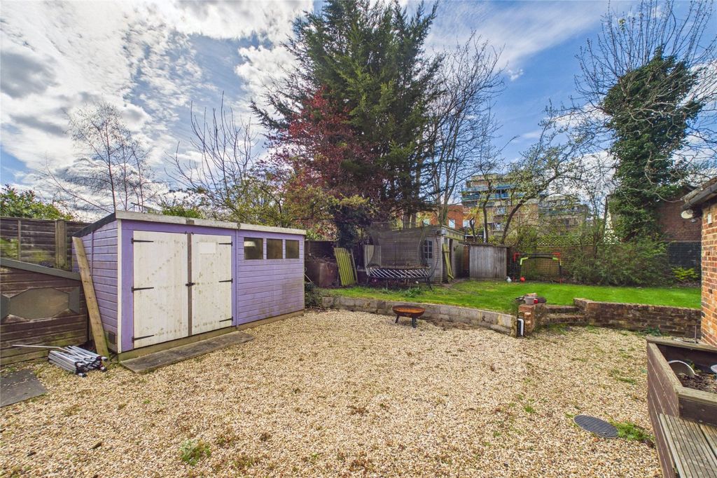 Additional image 15 of 4 bed detached house for saleBay Road, Bracknell, Berkshire RG12