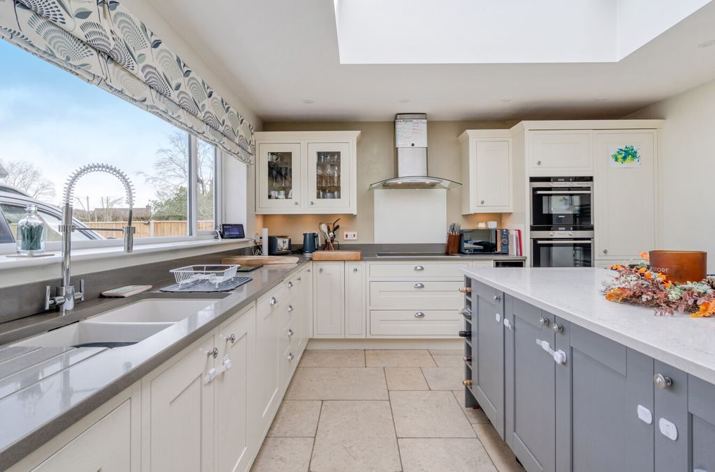 Additional image 6 of 5 bed detached house for salePartridge Hill, Landford, Salisbury SP5