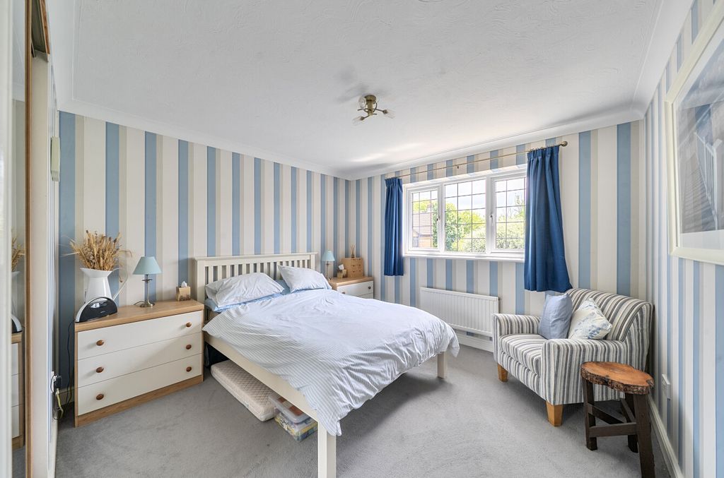 Additional image 9 of 4 bed detached house for saleJewel Close, Grange Park, Swindon SN5