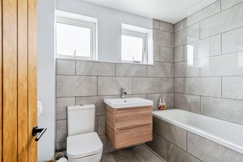 Additional image 18 of 3 bed terraced house for salePinewood Way, North Colerne, Chippenham SN14