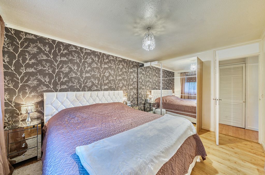 Additional image 17 of 3 bed terraced house for saleAysgarth, Bracknell, Berkshire RG12