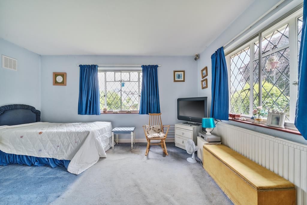 Additional image 6 of 2 bed detached bungalow for saleNorth Street, Windsor SL4