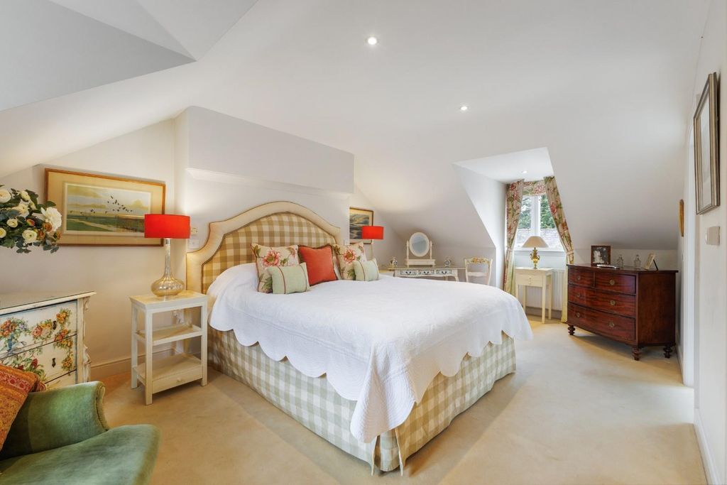 Additional image 11 of 4 bed semi-detached house for saleStratford Sub Castle, Salisbury SP4