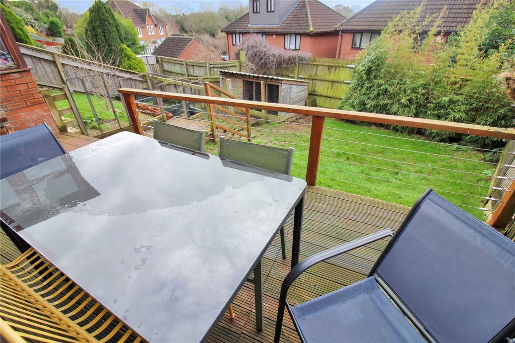 Additional image 16 of 3 bed semi-detached house for saleThornhill Drive, St Andrews Ridge, Swindon, Wiltshire SN25