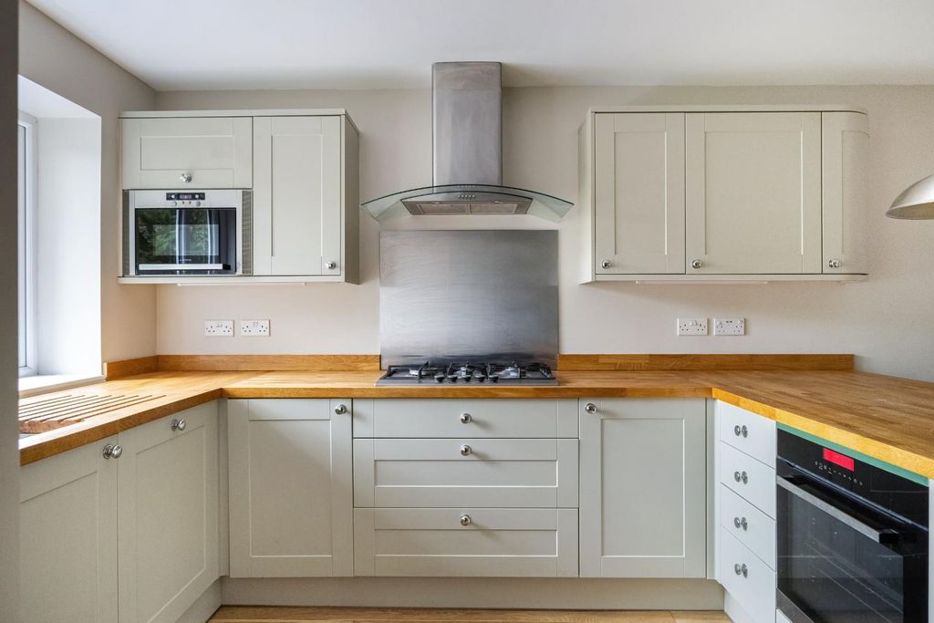 Additional image 3 of 3 bed terraced house for saleSt. Ann Place, Salisbury SP1