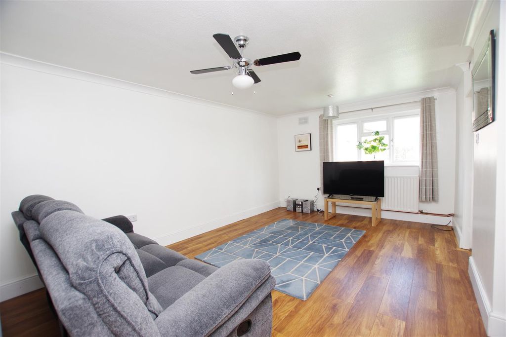 Additional image 3 of 2 bed bungalow for saleChalgrove Field, Freshbrook, Swindon SN5