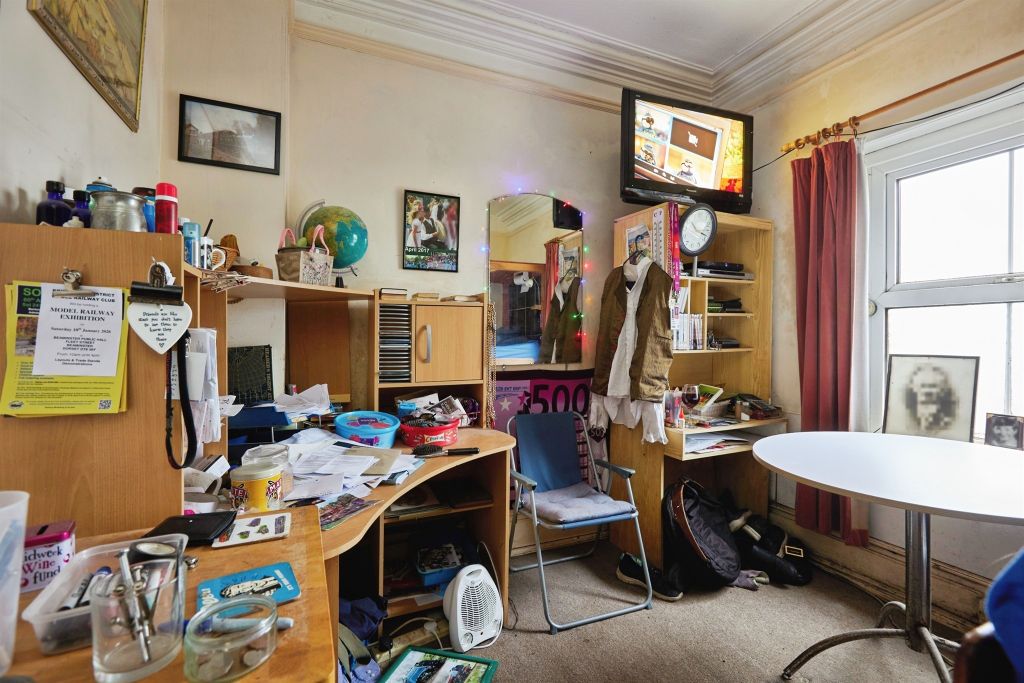 Additional image 6 of 1 bed flat for saleVictoria Street, Shaftesbury SP7