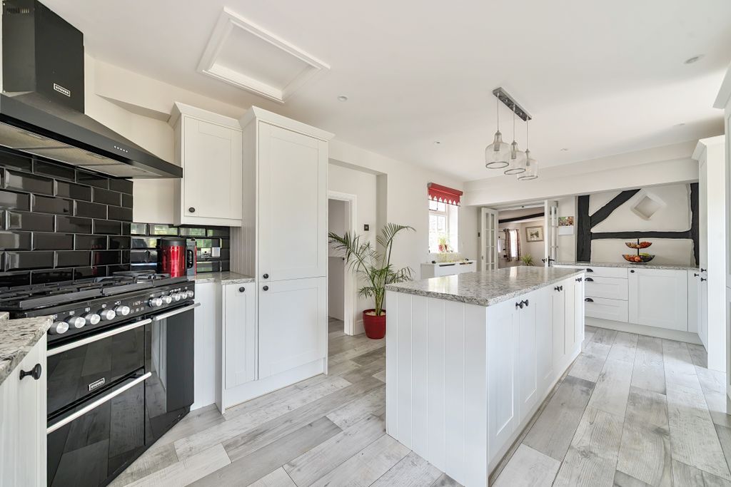 Additional image 4 of 4 bed cottage for saleIdmiston, Salisbury SP4