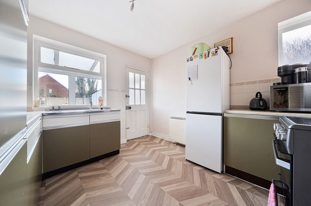 Additional image 3 of 3 bed bungalow for saleBurleaze, Chippenham, Wiltshire SN15