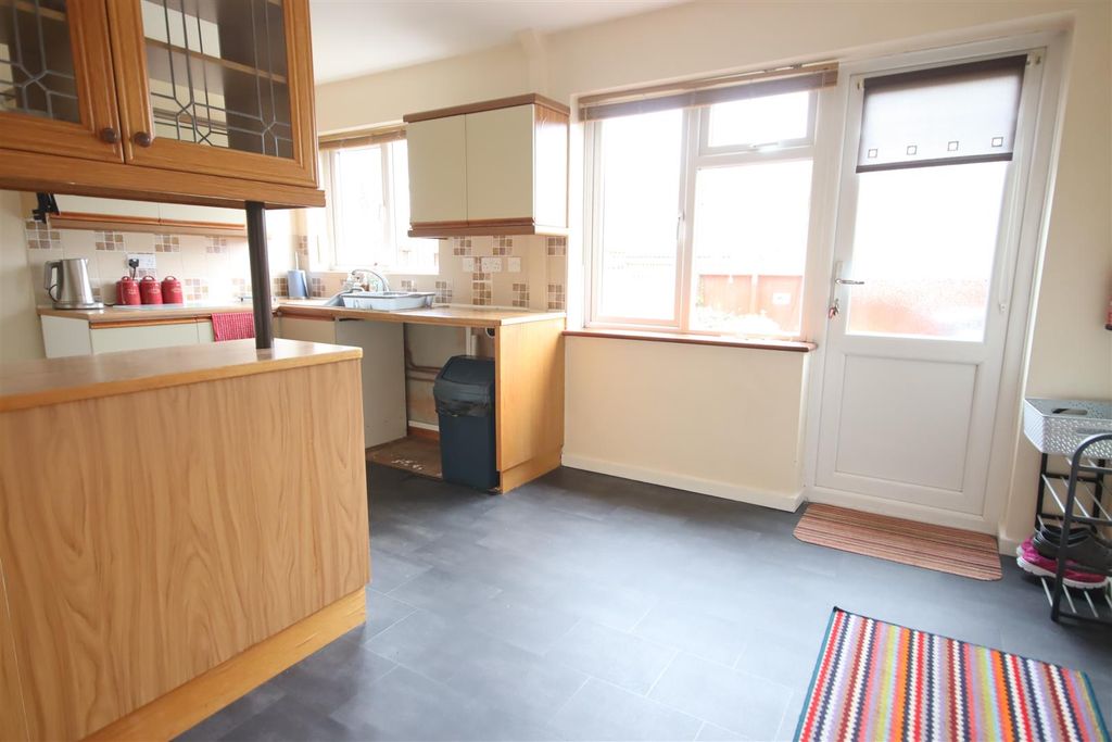 Additional image 5 of 3 bed end terrace house for saleStonelea Close, Chippenham SN14