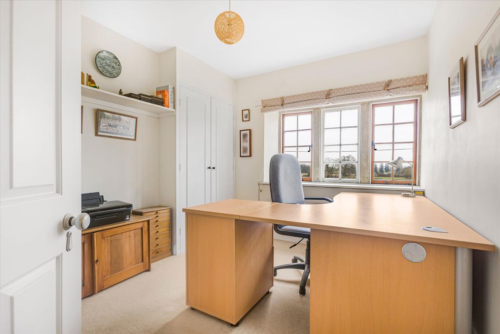 Additional image 9 of 7 bed detached house for saleDraycot Cerne, Chippenham, Wiltshire SN15