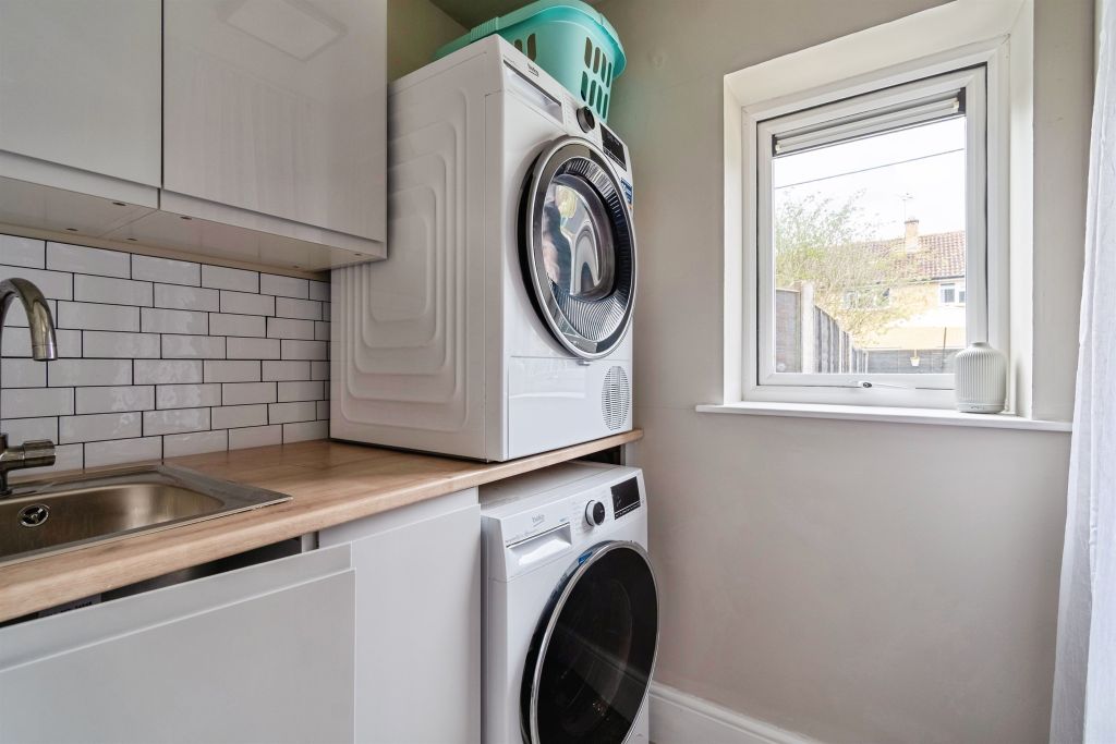 Additional image 10 of 2 bed end terrace house for salePound Close, Lyneham, Chippenham SN15