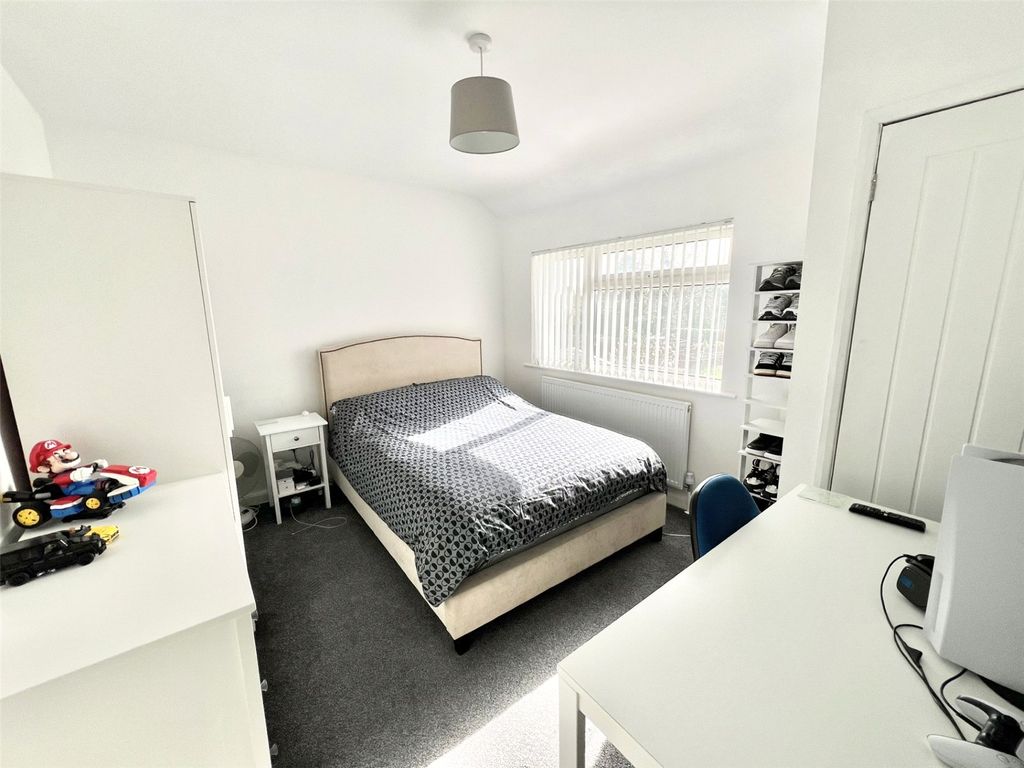 Additional image 17 of 3 bed semi-detached house for saleGrange Drive, Stratton, Swindon SN3