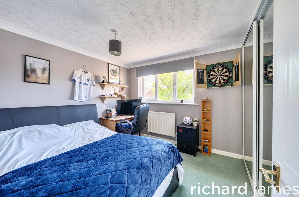 Additional image 8 of 5 bed detached house for saleHungerford Close, The Prinnels, Swindon SN5