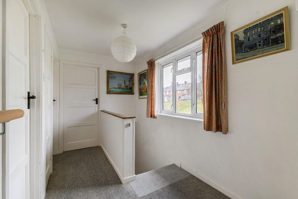 Additional image 10 of 4 bed property for saleAssisi Road, Salisbury SP1