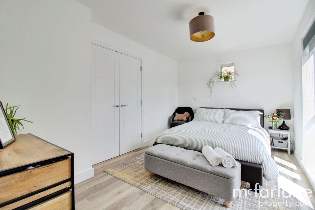 Additional image 19 of 4 bed detached house for saleTrevelyan Road, Swindon SN3