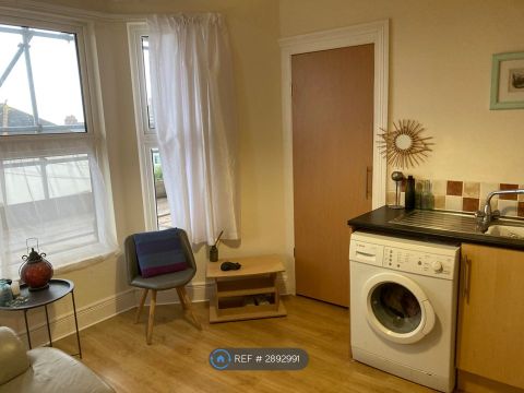 Mount Gould Road, Plymouth PL4