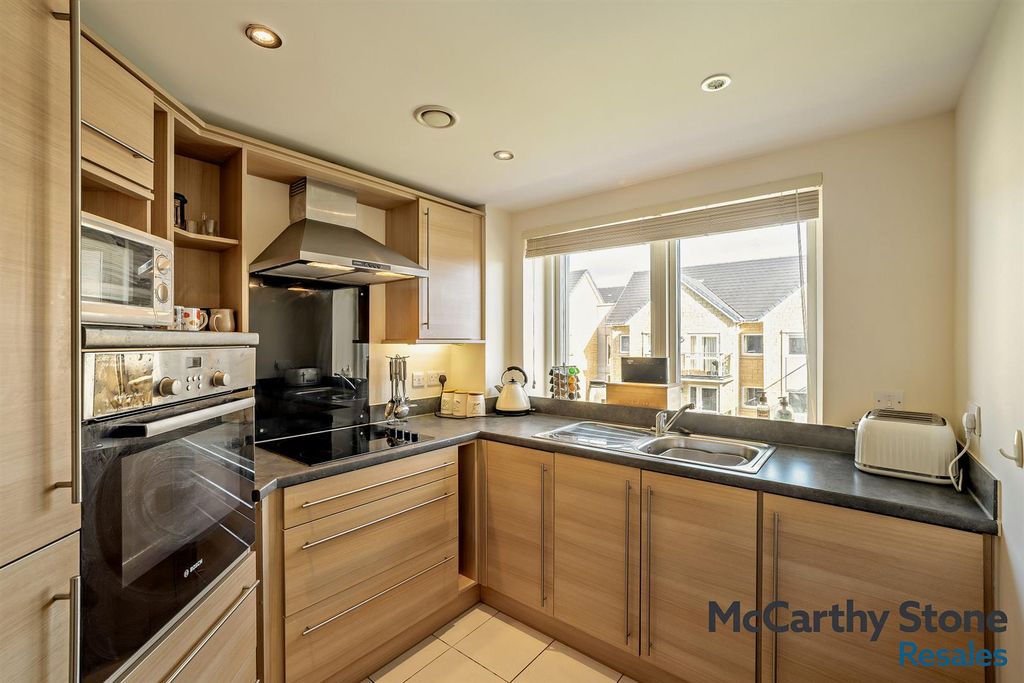 Additional image 5 of 1 bed flat for saleBowles Court, Westmead Lane, Chippenham, Wiltshire SN15