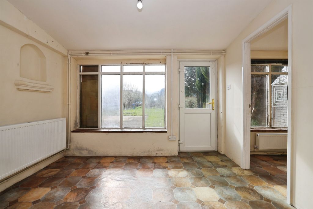 Additional image 8 of 3 bed semi-detached house for saleNursteed Road, Devizes SN10