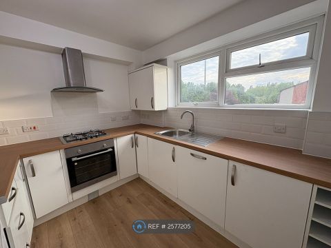 Grand Drive, London SW20