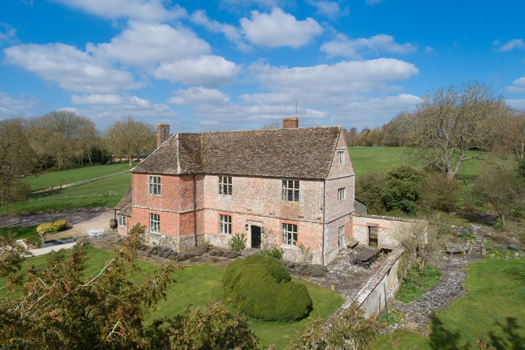 6 bed detached house for saleChitterne, Warminster, Wiltshire BA12