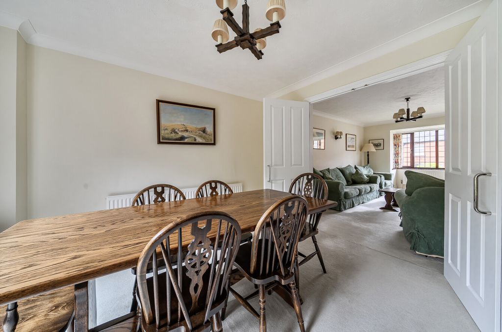 Additional image 6 of 4 bed detached house for saleRose Hill, Binfield, Bracknell RG42