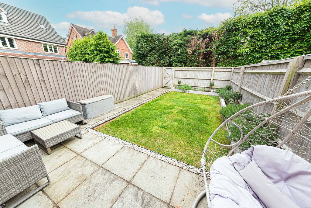 Additional image 11 of 3 bed terraced house for sale3 Ballin Gardens, New Road, Ascot, Berkshire SL5