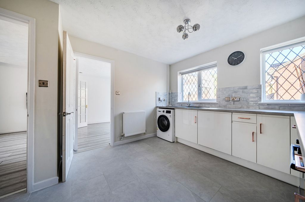 Additional image 5 of 3 bed link detached house for saleWinchcombe Close, The Prinnels, Swindon SN5