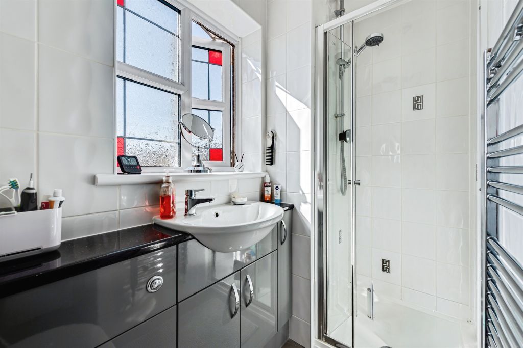 Additional image 12 of 4 bed detached house for saleCapesthorne Drive, Swindon SN25